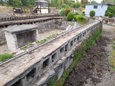 pictures of track being lifted